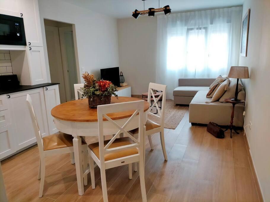 Piso Con Encanto En Pleno Centro Oviedo Eksteriør bilde